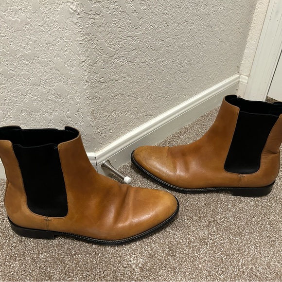 Men’s Gucci Leather Boots Chelsea pull on boots 10.5 size Made in Italy - Picture 3 of 7